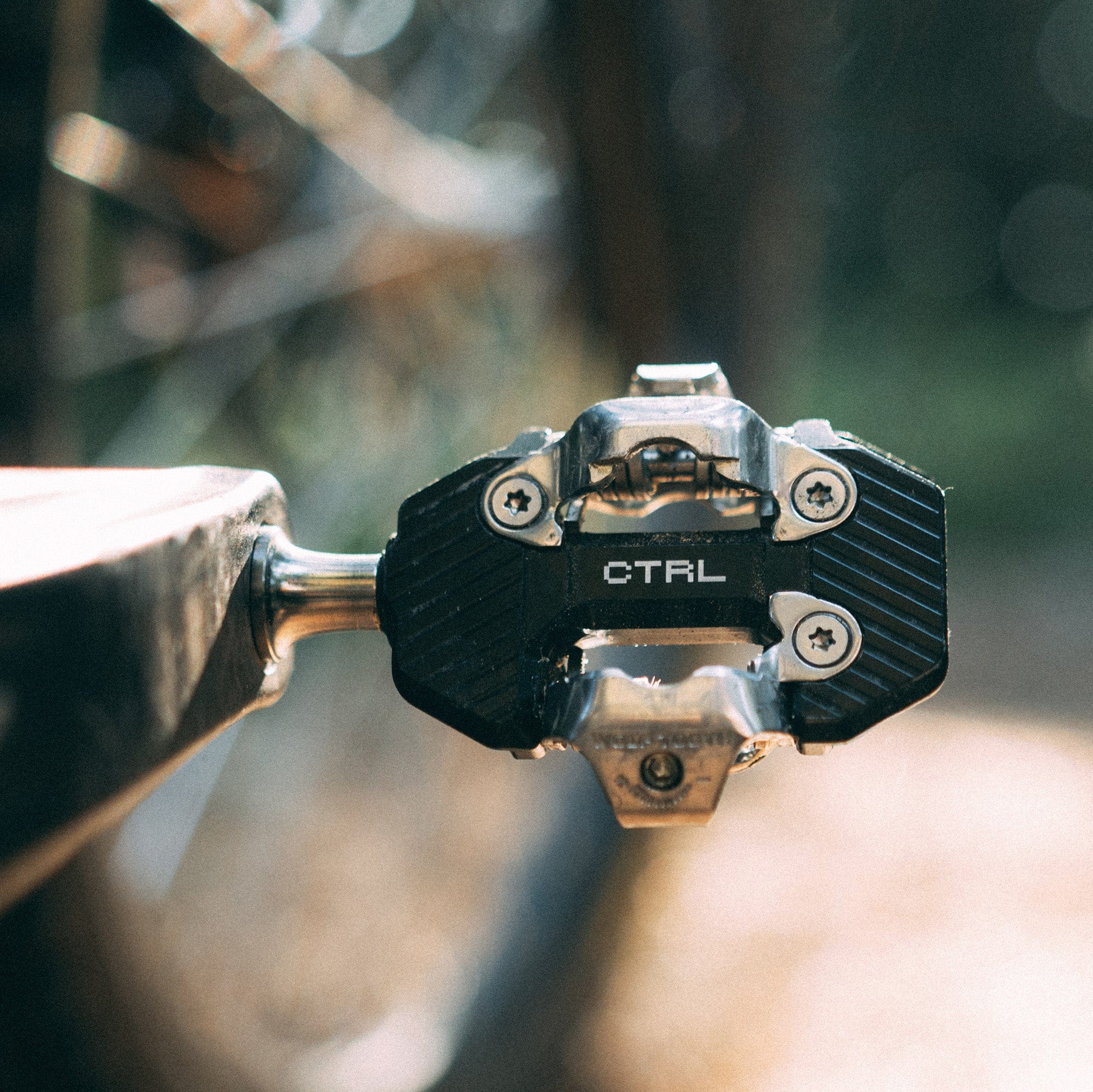 CTRL Trail Clipless Pedal - Image 15